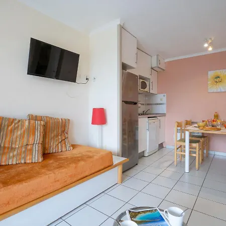 Apartment Village Cap Esterel - L'esquinade-13 By Interhome *